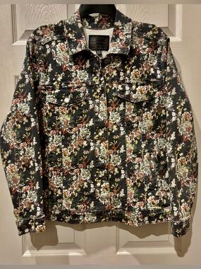 Like New 2X Lucky Brand Floral Print Denim Jacket